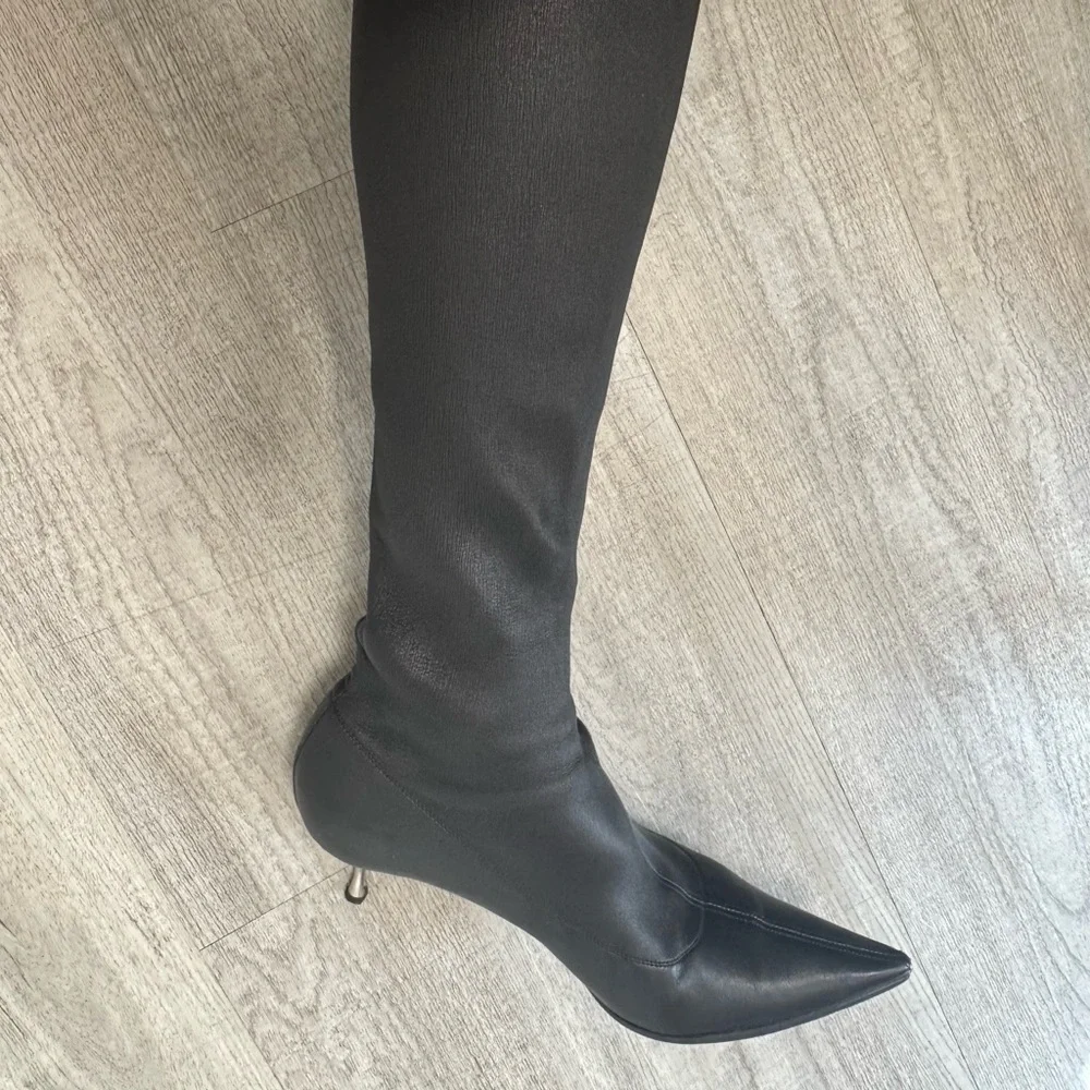 Sergio Rossi Black Stretch Leather Knee Boots 38.5 Pointed Toe Kitten Heel - Picture 6 of 9